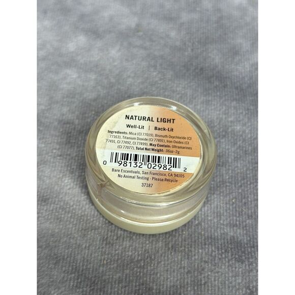 bareMinerals Natural Medium Well-Lit/Back Lit New Sealed - Picture 2 of 3